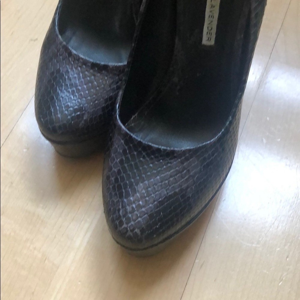 Vera Wang Lavender Sexy Platform Python Heels - image 2